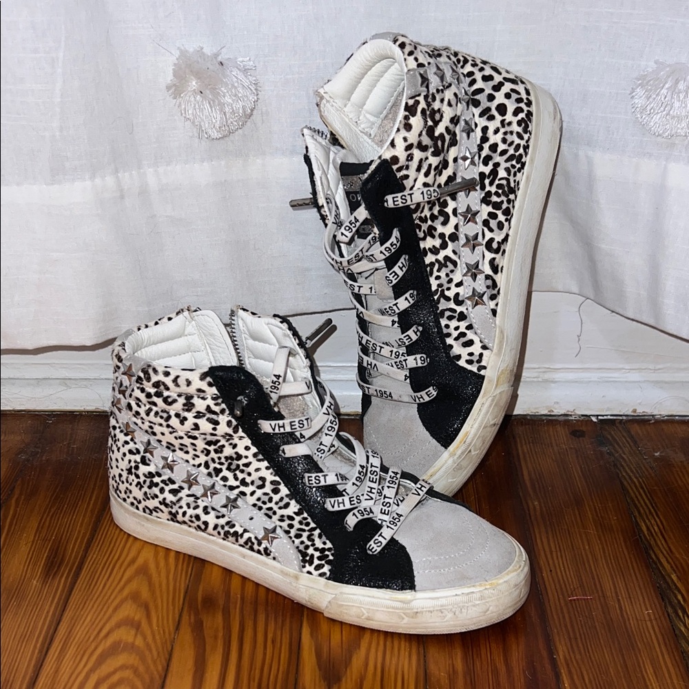 Vintage Havana Black and White Leopard High-Top Sneakers